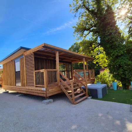 Les Lodges D'Emeraude Maisod Екстер'єр фото